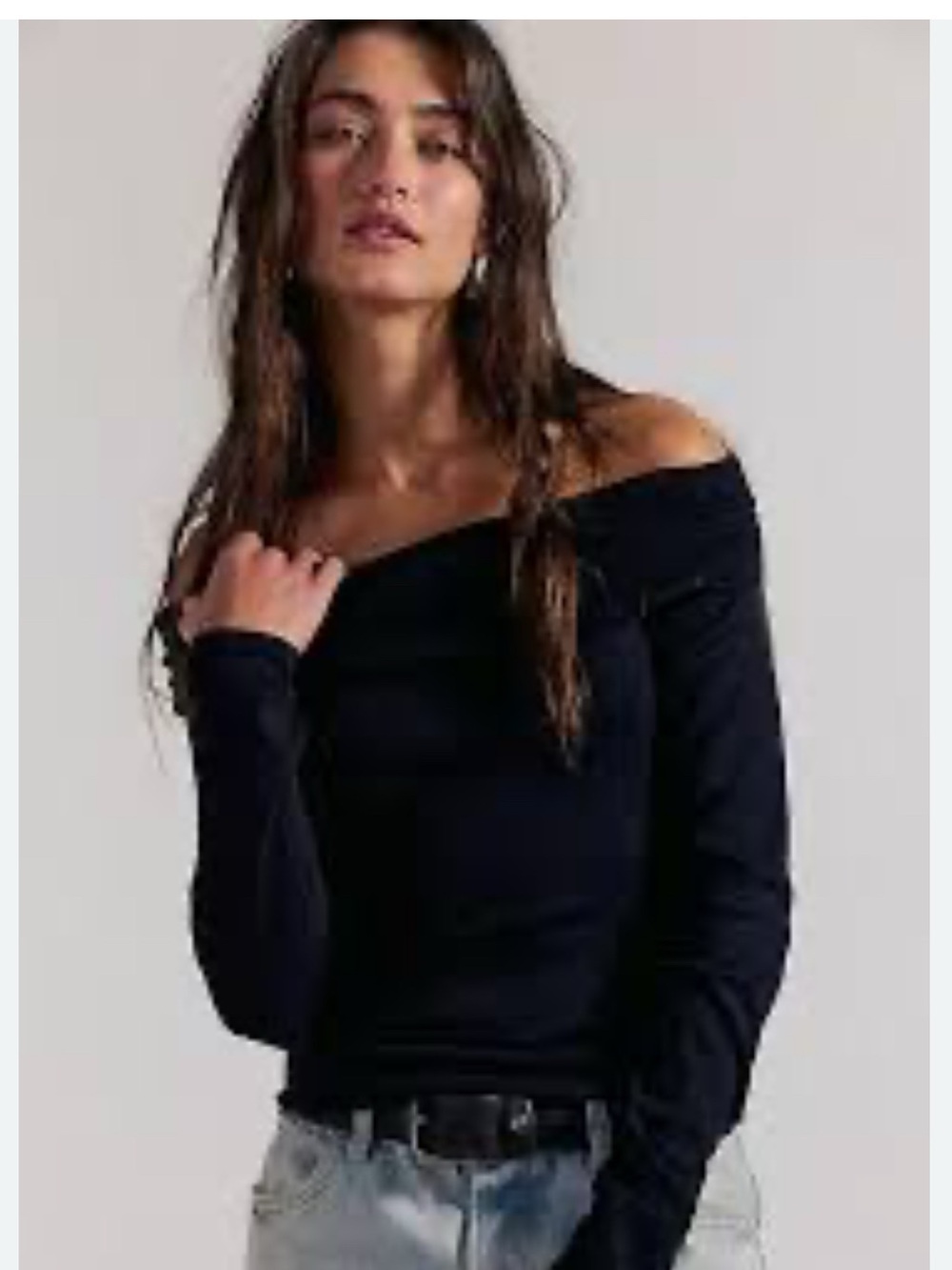 Robbie Off-Shoulder Long Sleeve Black Top